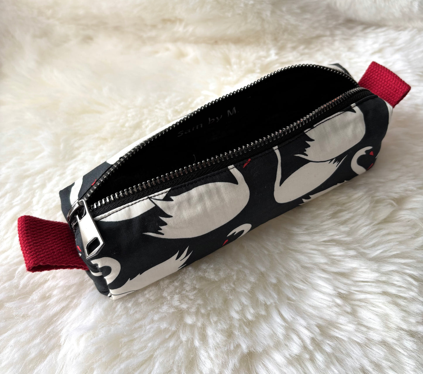 Trousse (modèle cygne)