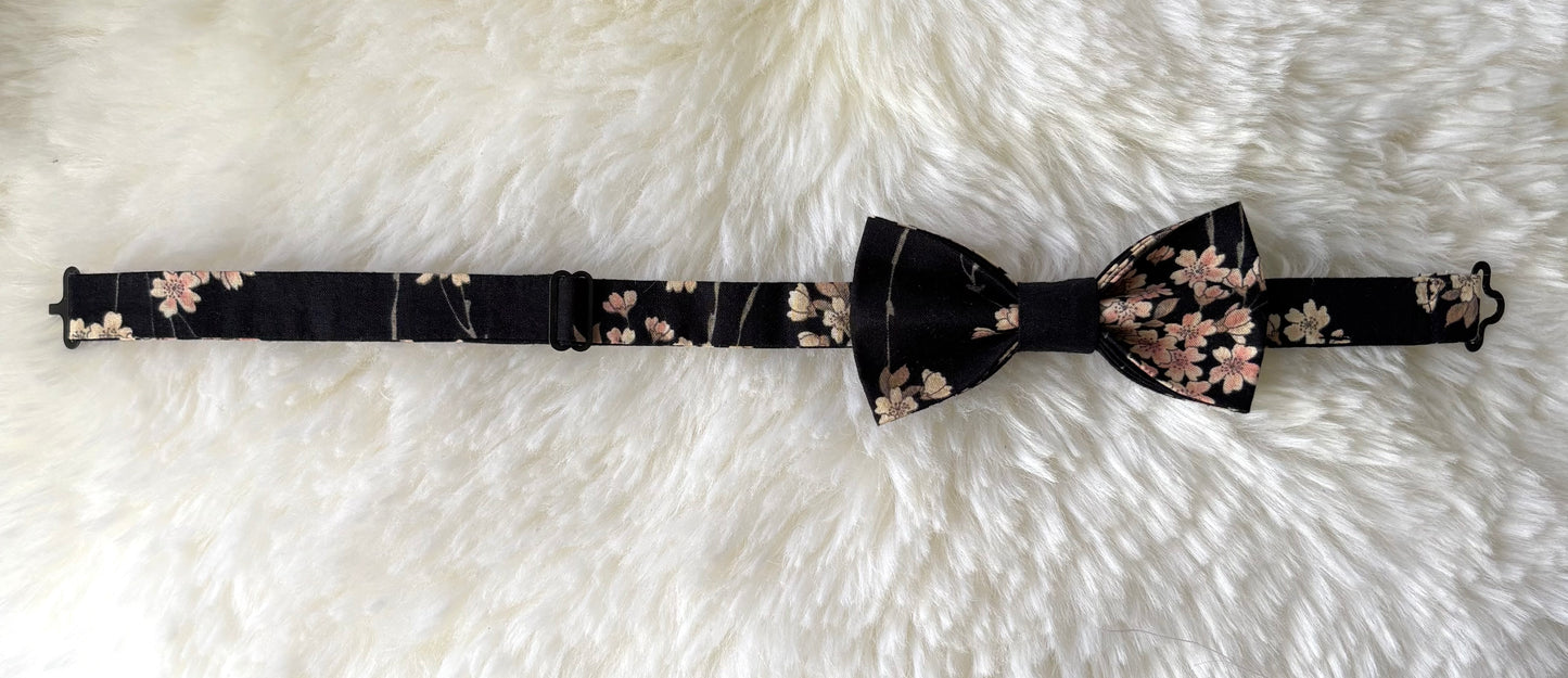 Nœud papillon (modèle fleurs)
