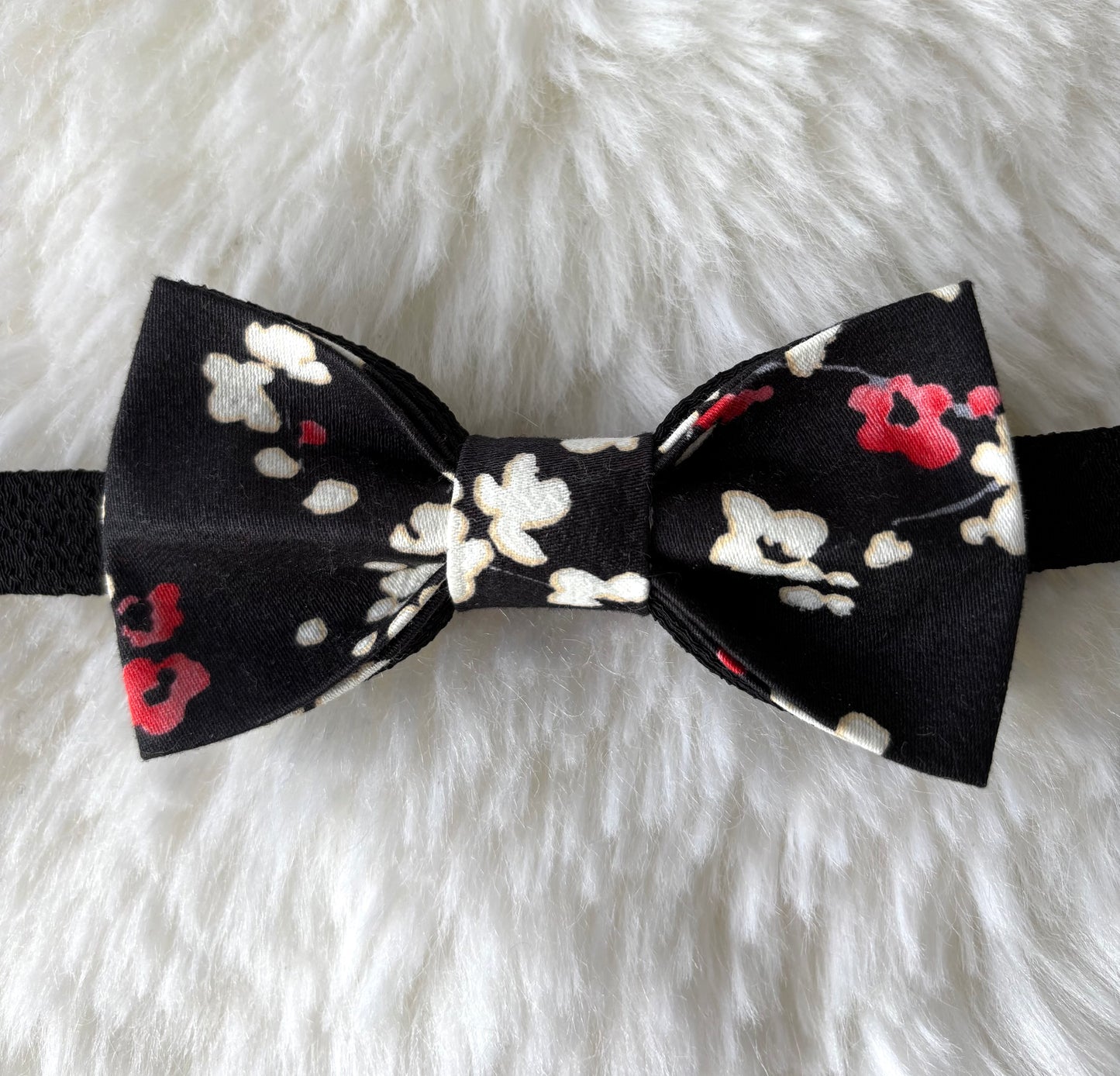 Nœud papillon (modèle cerisier 2)