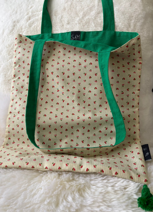 Tote bag moyen modèle (modèle cerise)